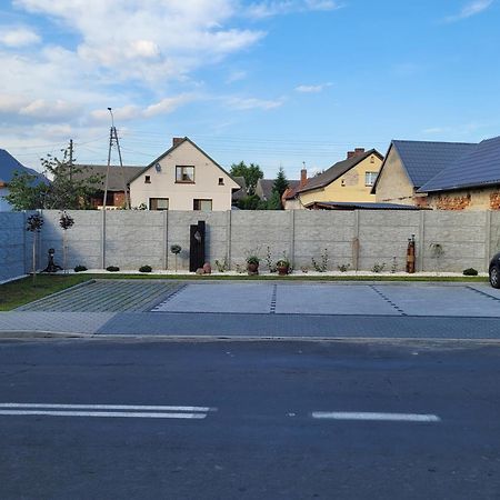 U Henriety Apartment Wojnowice  Luaran gambar